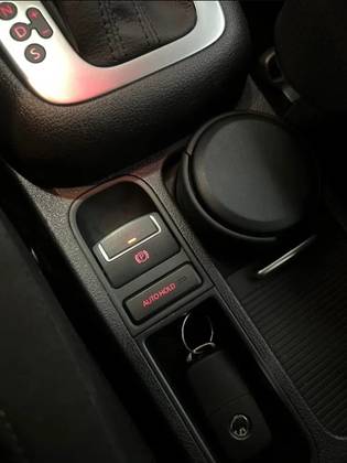 VOLKSWAGEN TIGUAN 1.4 TSI 16V TURBO GASOLINA 4P DSG VOLKSWAGEN TIGUAN 1.4 TSI 16V TURBO GASOLINA 4P DSG